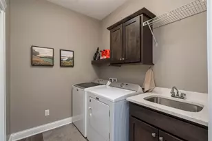 305 Dancing Waters Cir, Mankato, MN 56001 - Photo 37