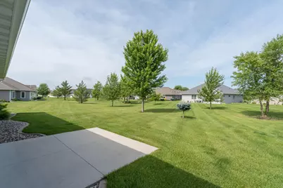 305 Dancing Waters Circle, Mankato, MN 56001 - Photo 47