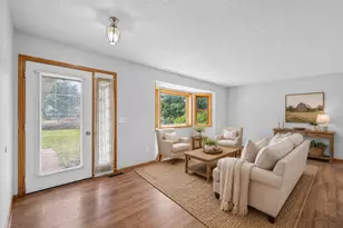 11264 Garnet Ct, Hanover, MN 55341 - Photo 5