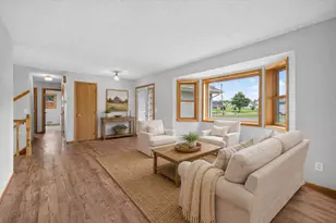 11264 Garnet Ct, Hanover, MN 55341 - Photo 3