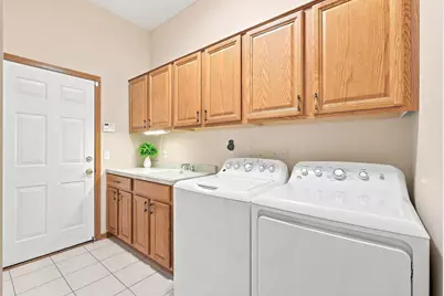10276 Lancaster Lane, Woodbury, MN 55129 - Photo 23