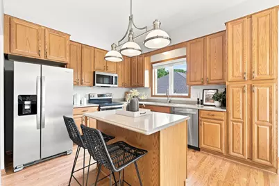 10276 Lancaster Lane, Woodbury, MN 55129 - Photo 7
