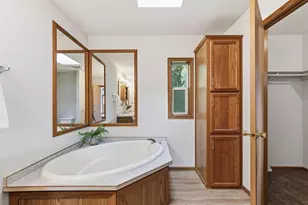 1534 Larpenteur Ave E, Saint Paul, MN 55109 - Photo 19
