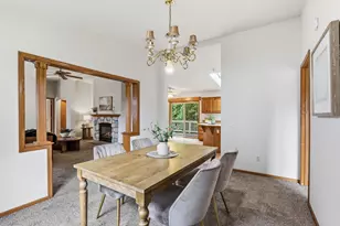1534 Larpenteur Ave E, Saint Paul, MN 55109 - Photo 9