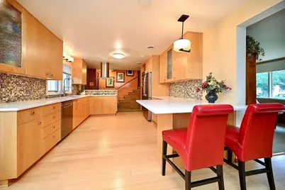 65 E Broadway Street, Winona, MN 55987 - Photo 9