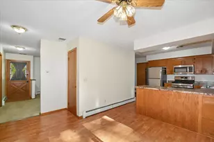 300 Quaker Ln N, Plymouth, MN 55441 - Photo 11