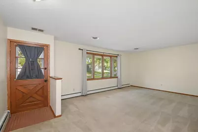 300 Quaker Lane N, Plymouth, MN 55441 - Photo 5