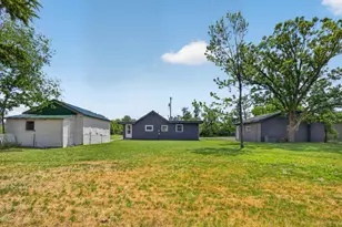 213 Roosevelt Rd SW, Bemidji, MN 56601 - Photo 5