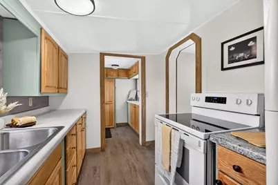213 Roosevelt Road SW, Bemidji, MN 56601 - Photo 9