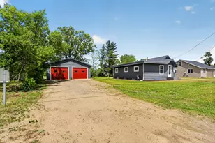 213 Roosevelt Rd SW, Bemidji, MN 56601 - Photo 1