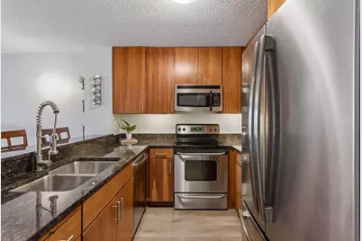 401 S 1st Street #521, Minneapolis, MN 55401 - Photo 9