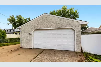 1861 Ivy Avenue E, Saint Paul, MN 55119 - Photo 33