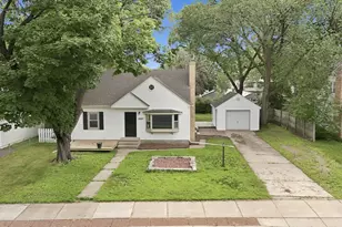 6114 Dupont Ave N, Brooklyn Center, MN 55430 - Photo 3