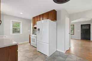 6114 Dupont Ave N, Brooklyn Center, MN 55430 - Photo 11