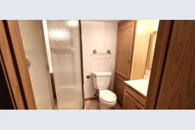1887 Oxford Street N, Roseville, MN 55113 - Photo 17
