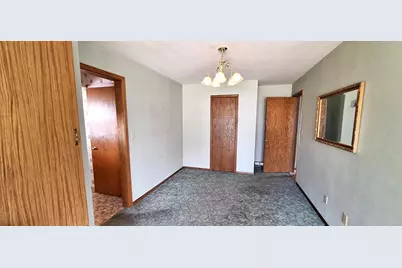 1887 Oxford Street N, Roseville, MN 55113 - Photo 9