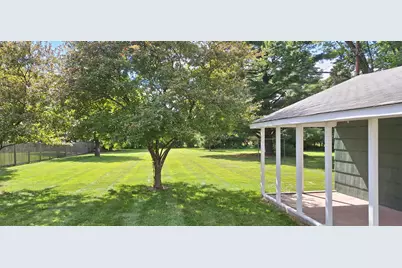 1887 Oxford Street N, Roseville, MN 55113 - Photo 3