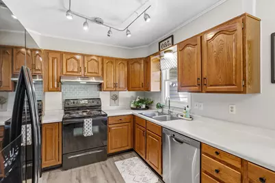 1557 5th Street, White Bear Lake, MN 55110 - Photo 9
