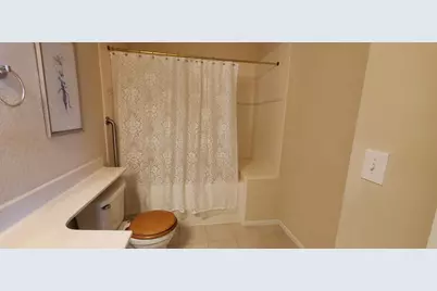 100 Central Point Road #106, Lake City, MN 55041 - Photo 11