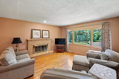 1845 Hillside Court N, West Lakeland Township, MN 55082 - Photo 15