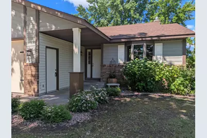 8427 Cooper Way, Inver Grove Heights, MN 55076 - Photo 3