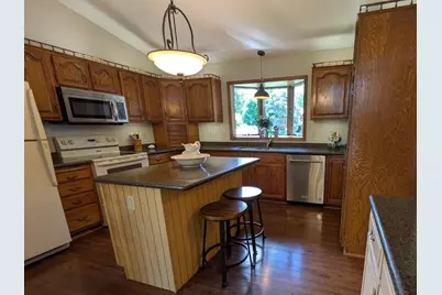 8427 Cooper Way, Inver Grove Heights, MN 55076 - Photo 5