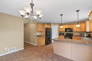 9330 214th St W, Lakeville, MN 55044 - Photo 5