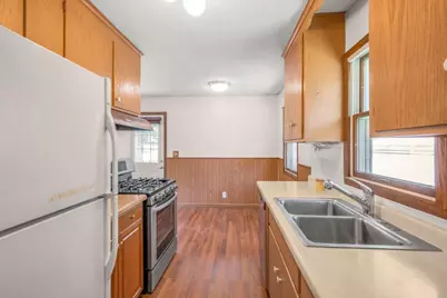 5949 Quail Avenue N, Crystal, MN 55429 - Photo 3