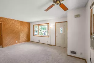 5949 Quail Ave N, Crystal, MN 55429 - Photo 5