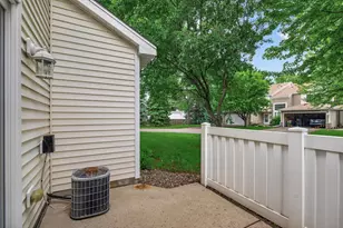 10104 Fillmore St NE, Blaine, MN 55434 - Photo 39