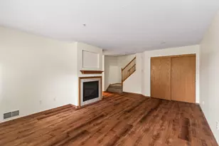10104 Fillmore St NE, Blaine, MN 55434 - Photo 5