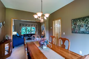 3895 Arlington Dr, Woodbury, MN 55129 - Photo 9