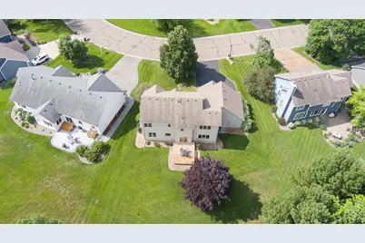3895 Arlington Drive, Woodbury, MN 55129 - Photo 71