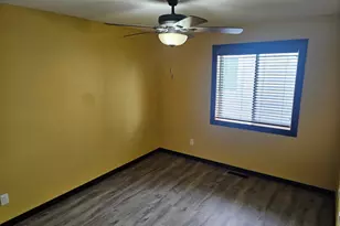 3616 Village Green Ln, Moorhead, MN 56560 - Photo 11