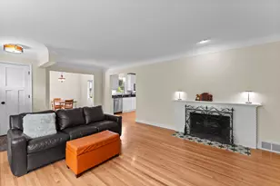 4705 Valley View Rd, Edina, MN 55424 - Photo 7