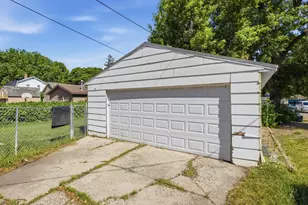 1111 8th Ave N, Fargo, ND 58102 - Photo 27