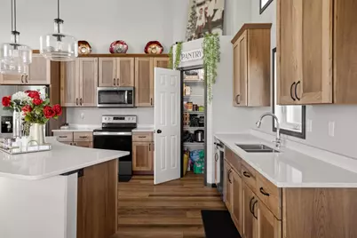 1308 Commander Drive W, West Fargo, ND 58078 - Photo 15