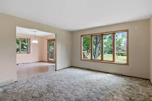 455 Green Mill Ln, Hudson, WI 54016 - Photo 7