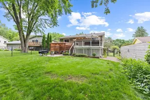 8430 Hiawatha Ave, Eden Prairie, MN 55347 - Photo 33
