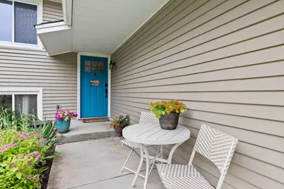 8430 Hiawatha Avenue, Eden Prairie, MN 55347 - Photo 5