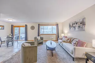 838 Jonathan Dr, Apple Valley, MN 55124 - Photo 9