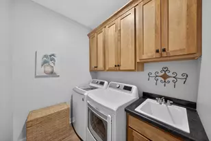 692 Shardlow Pl NE, Byron, MN 55920 - Photo 9