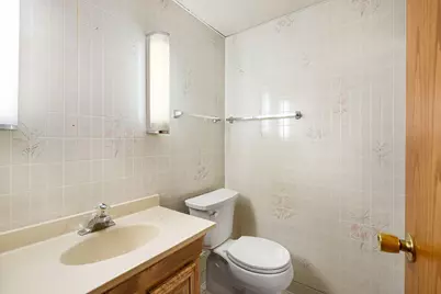 400 Oakland Place NE #9, Austin, MN 55912 - Photo 29