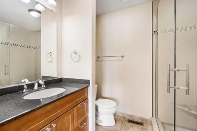 400 Oakland Place NE #9, Austin, MN 55912 - Photo 21
