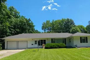 112 S 12th St, Montevideo, MN 56265 - Photo 5