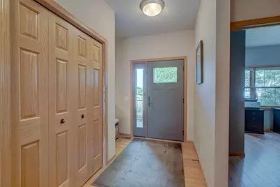 1340 Creekwood Drive, New Richmond, WI 54017 - Photo 3