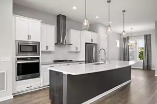 8115 Arrowwood Ln N, Maple Grove, MN 55369 - Photo 9