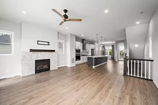 8115 Arrowwood Ln N, Maple Grove, MN 55369 - Photo 5