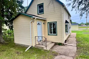 214 S 2nd St, Keewatin, MN 55753 - Photo 5