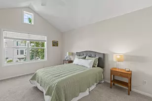 15734 Porchlight Ln, Eden Prairie, MN 55347 - Photo 19